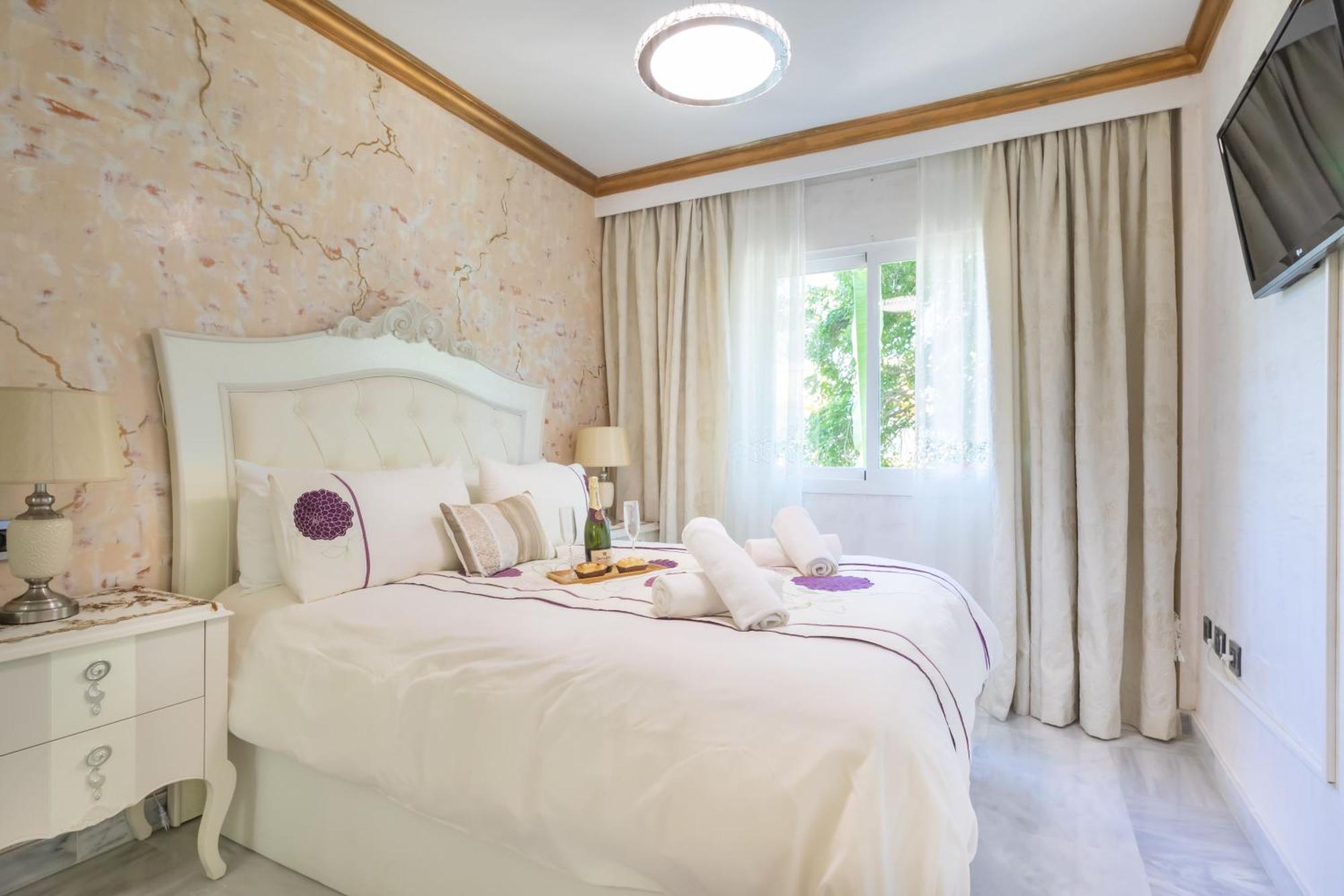 Dama De Noche Ll - Puerto Banus Apartment *